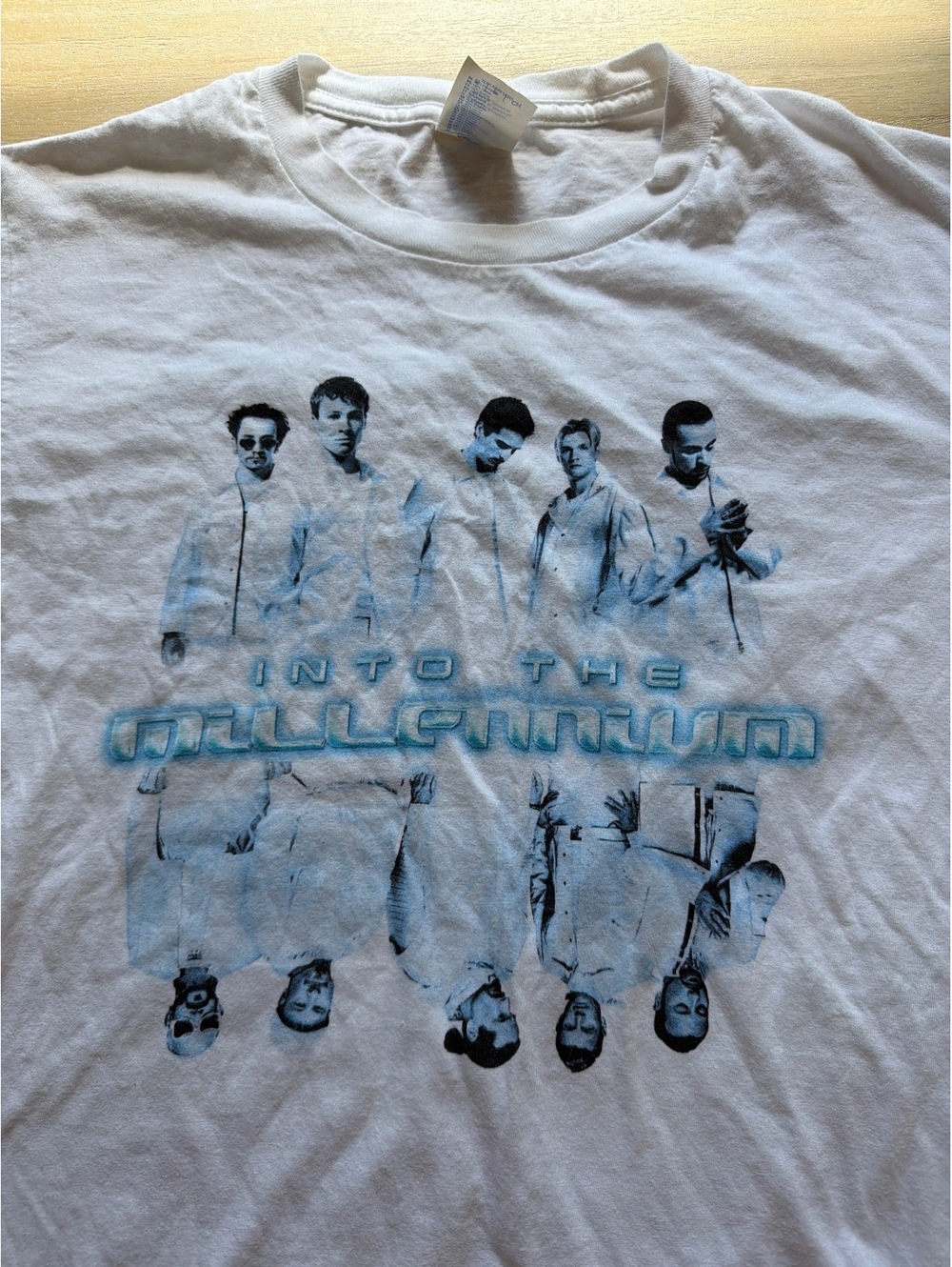 Vintage 1999 Backstreet Boys Into The Millennium Tour T-Shirt White Boy Band Y2K